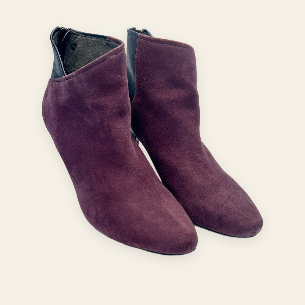 Tsubo Plum Suede Navy Leather Ankle Booties Womens 9 Back Zip Cone Heel Comfort